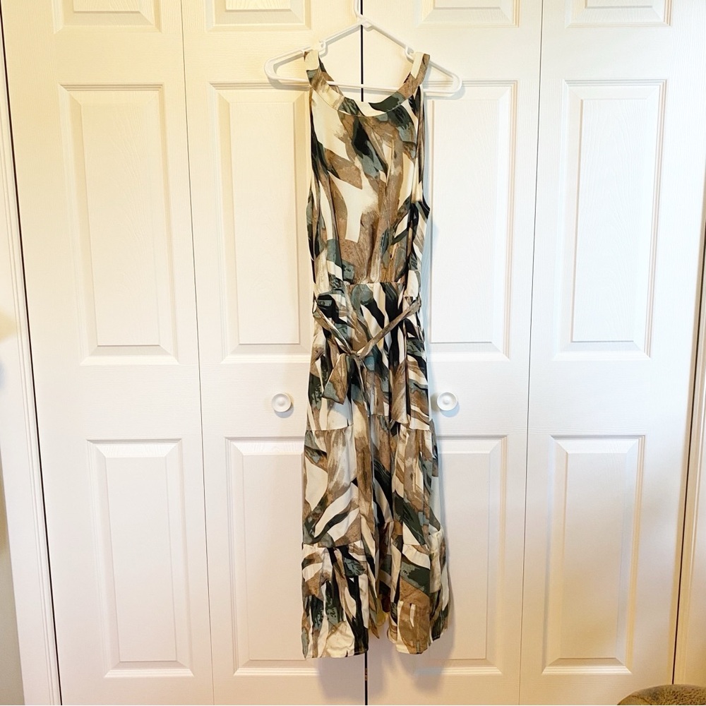 BLOOMCHIC Leaf Print Halter Neck Tiered Midi Dress | Size 3X (22-24) - Picture 5 of 10